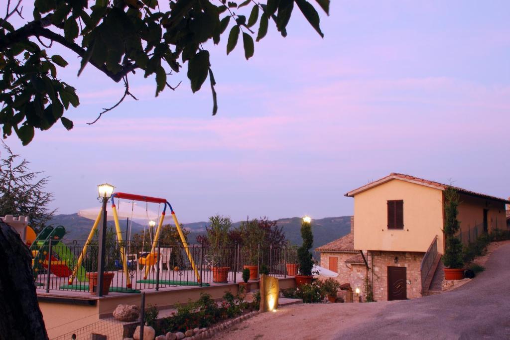 B&B La Terrazza Del Subasio Assisi Buitenkant foto