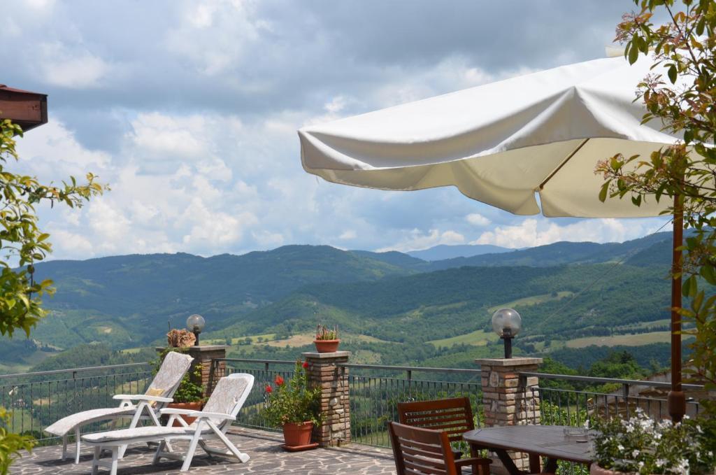 B&B La Terrazza Del Subasio Assisi Buitenkant foto